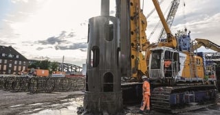 Бурение под сваи в Луге заказать - бурение свай под фундамент цена от 625 руб.